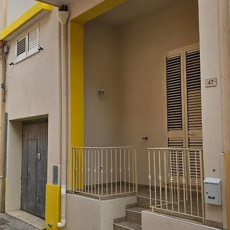 Mar Apartment